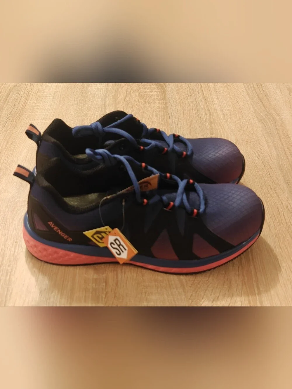 Avenger North Haven Carbon Fiber Safety Toe Work Shoes Women’s 11